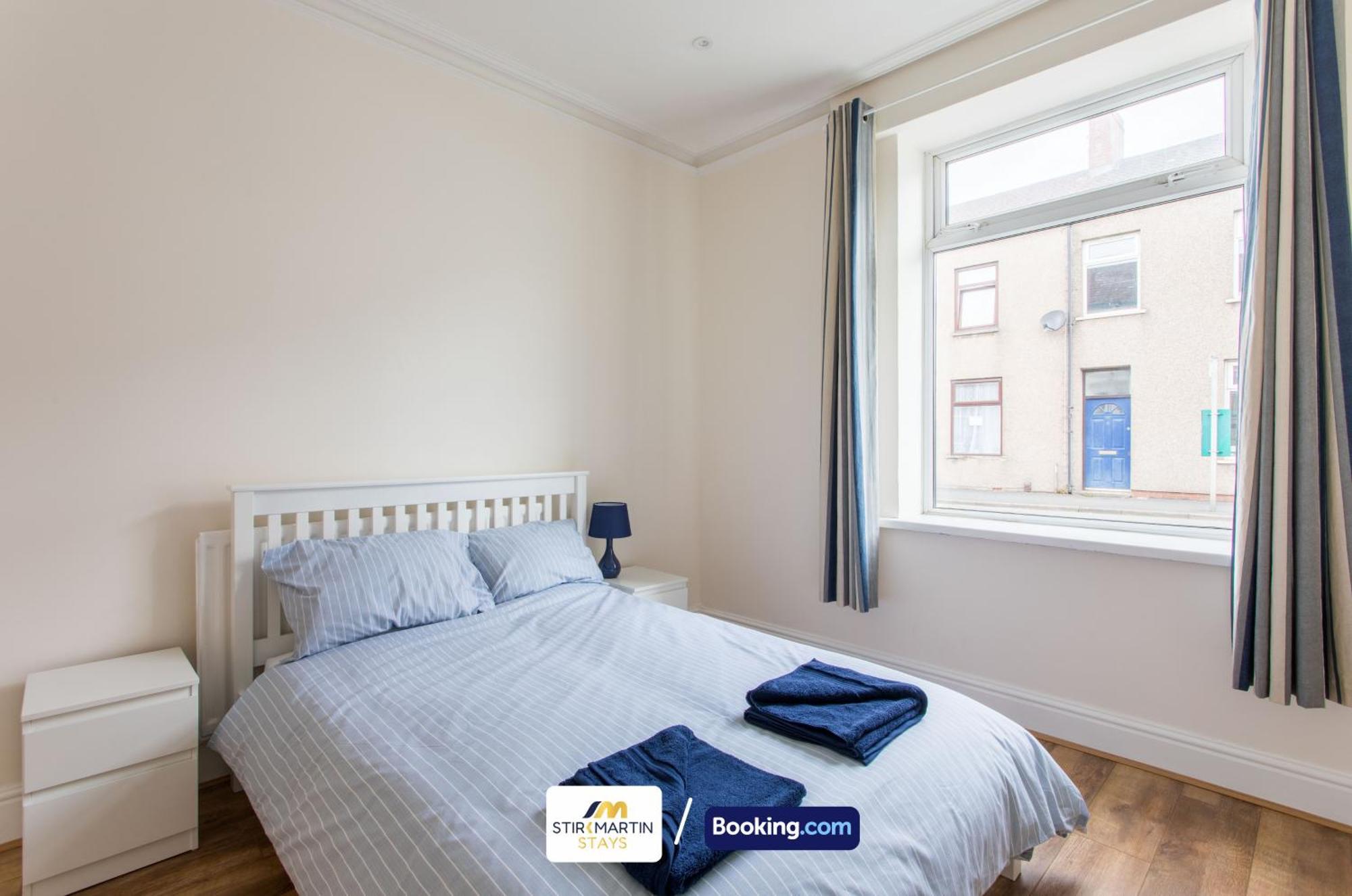 2 Bed Apartment By Stirkmartin Stays Short Lets & Serviced Accommodation Cardiff With Free Parking & 7Mins To City Centre Eksteriør billede