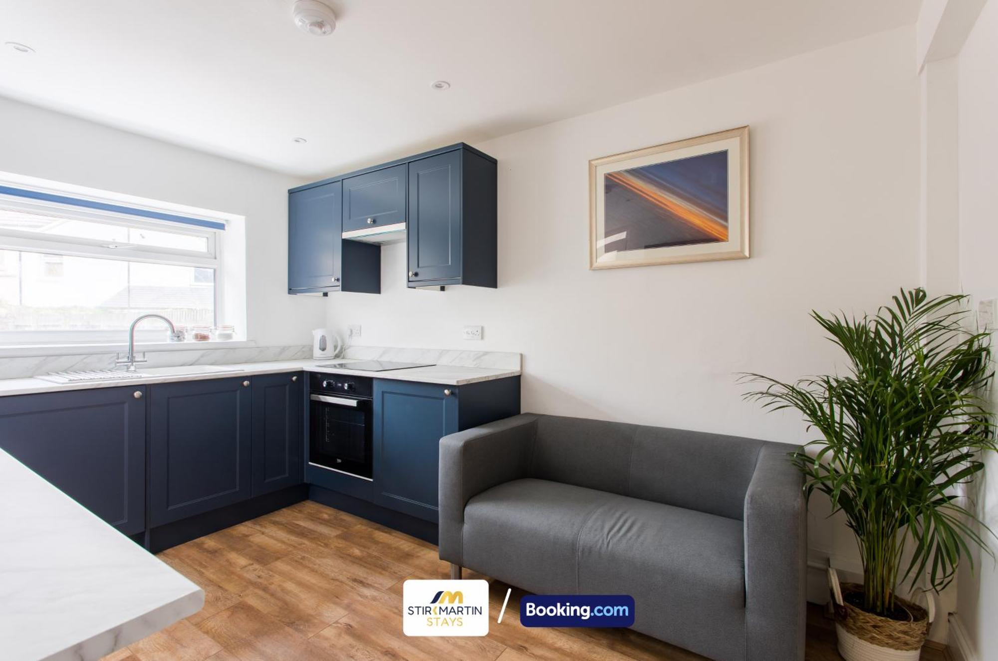 2 Bed Apartment By Stirkmartin Stays Short Lets & Serviced Accommodation Cardiff With Free Parking & 7Mins To City Centre Eksteriør billede